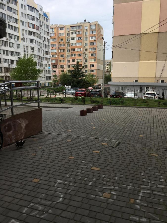 Новая 2Хком. Каартира Недалеко От Моря Odessa Esterno foto